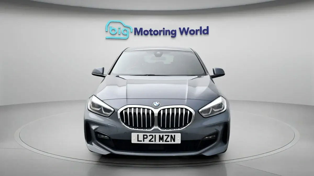 Used BMW 118 M Sport 136 HP (100 kW) 2021 Grey Hatchback