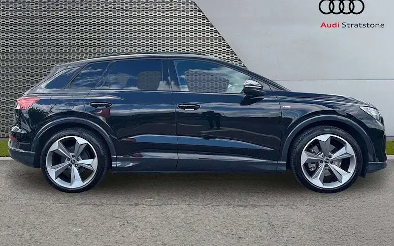 Used Audi Q4 e-tron Black Edition 210 kW (286 HP) 2025 Black SUV