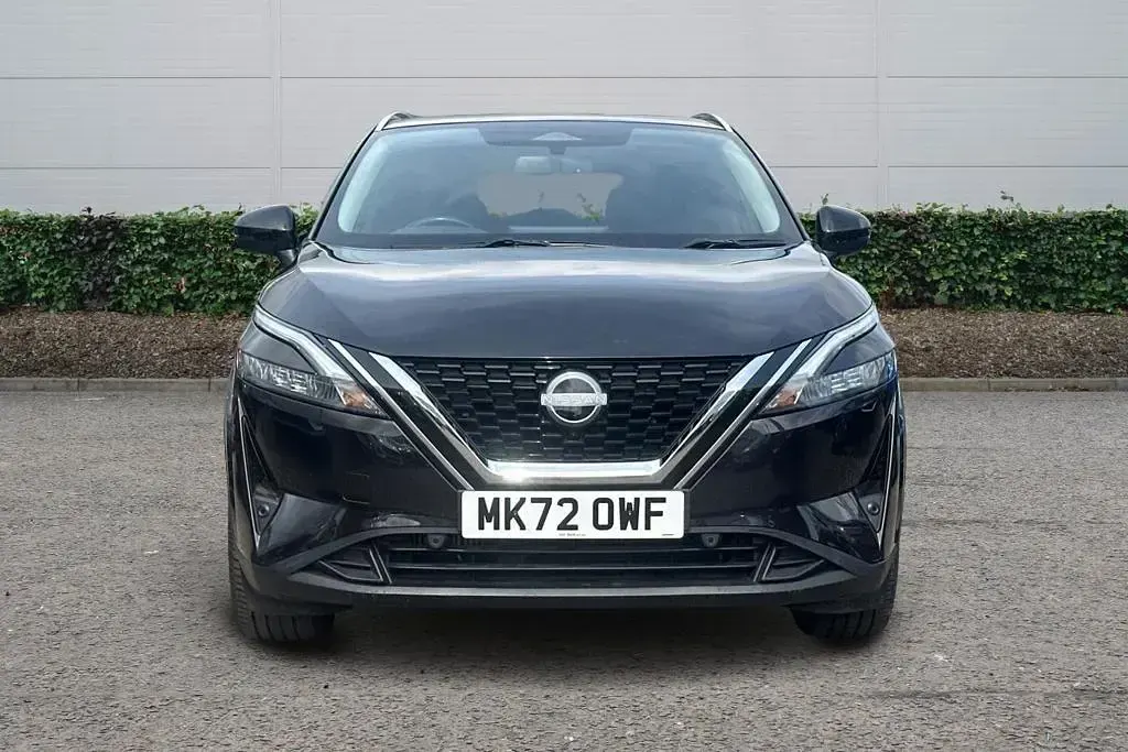 Used Nissan Qashqai N-Connecta 158 HP (116 kW) 2022 Black SUV