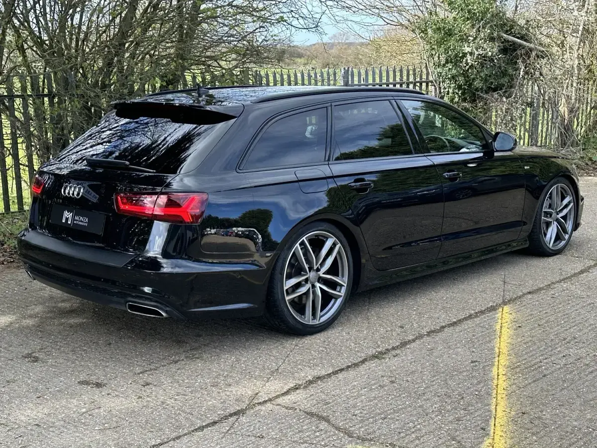 Used Audi A6 Black Edition 320 HP (235 kW) 2015 Black Estate