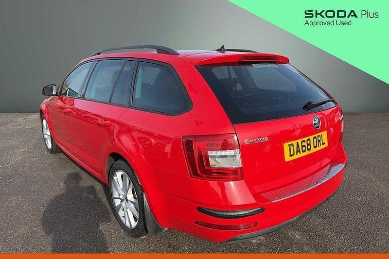 Used Skoda Octavia SE L 187 HP (137 kW) 2018 Corrida red Estate