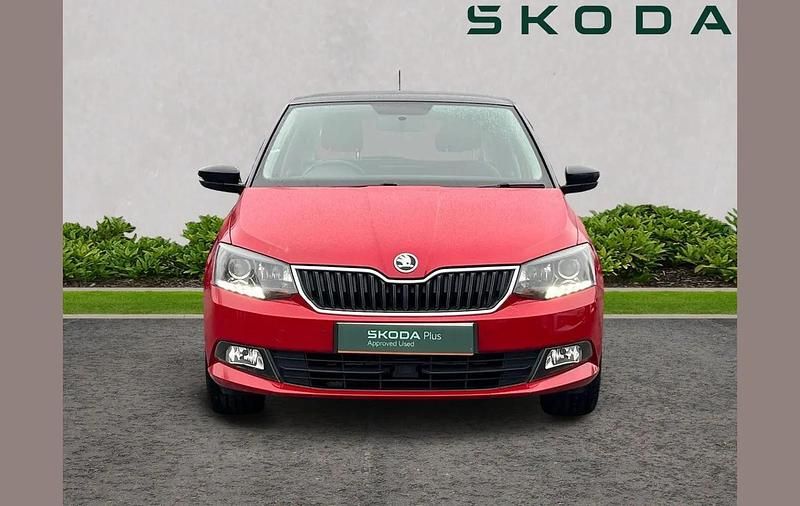 Used Skoda Fabia Colour Edition 94 HP (69 kW) 2018 Red Hatchback