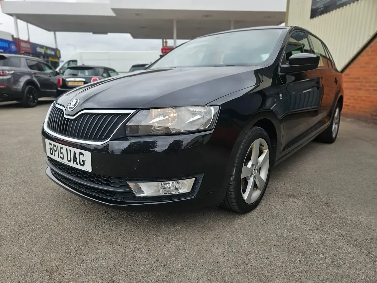 Used Skoda Rapid SE 2015 Black Hatchback