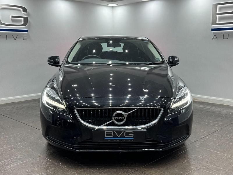 Used Toyota Avensis Business Edition 2016 White Estate