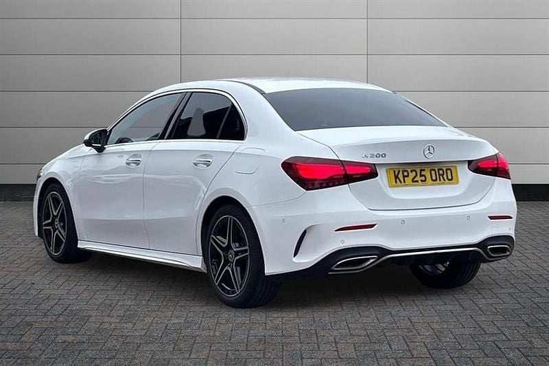 Used Mercedes A200 Executive 163 HP (119 kW) 2025 White Sedan