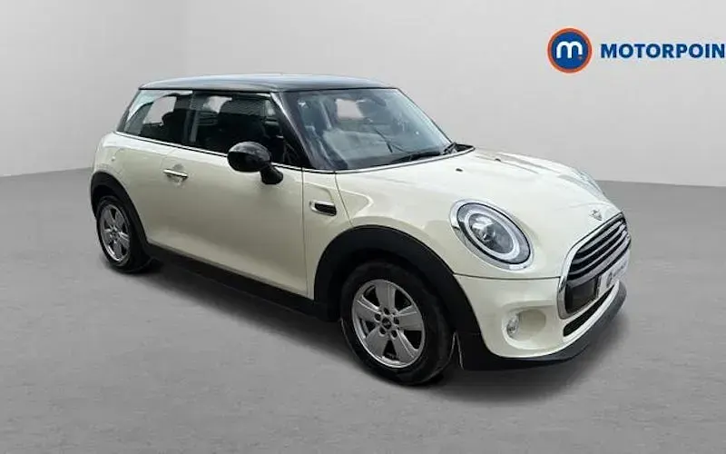 Used Mini Cooper Classic 136 HP (100 kW) 2021 Hatchback
