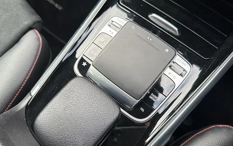 Used Mercedes GLB220 AMG line 190 HP (139 kW) 2021 Grey SUV