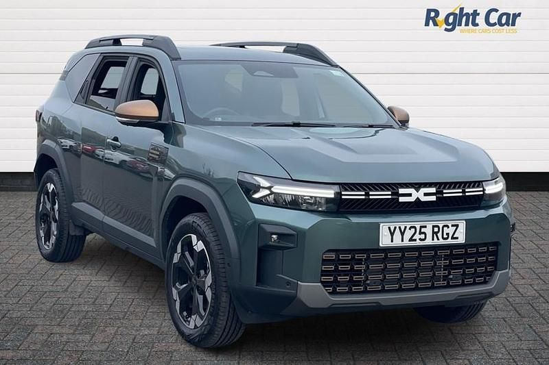 Green New 2025 Dacia Bigster Extreme SUV | £28,999 - Image 1/1