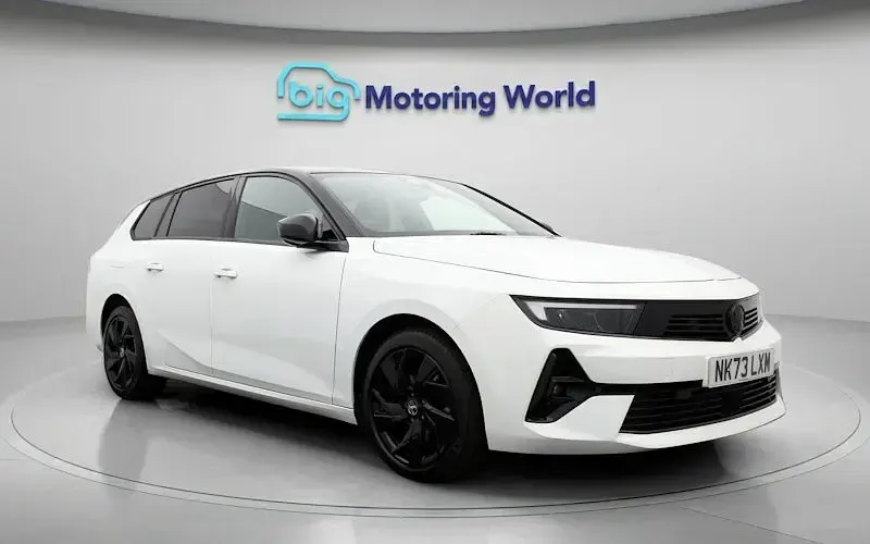 Used Vauxhall Astra 131 HP (96 kW) 2026 Estate