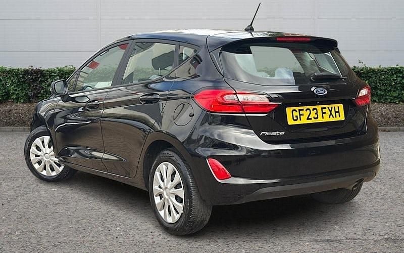 Używany Ford Fiesta Trend 75 KM (55 kW) 2022 Czarny Hatchback
