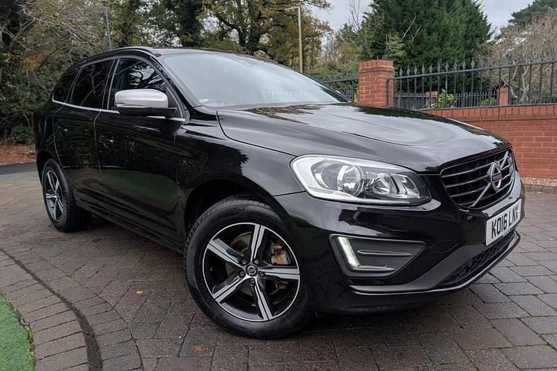Onyx black Used 2016 Volvo XC60 R-Design SUV | £10,875 (Good price) - Image 1/1