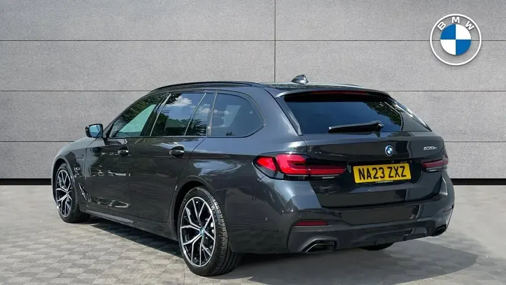 Used BMW 530e M Sport 288 HP (211 kW) 2023 Grey Estate