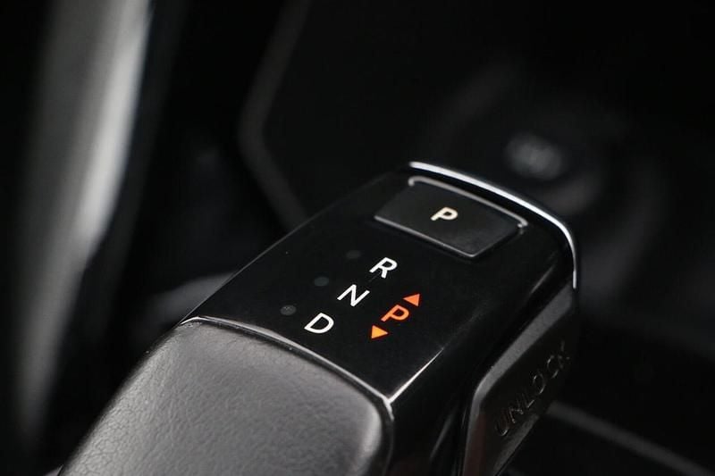 Begagnad Peugeot 2008 GTi 153 HK (112 kW) 2020 Röd SUV