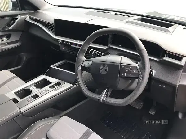 Used Vauxhall Grandland X Ultimate 134 HP (98 kW) 2025 Grey SUV