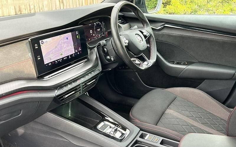 Used 2024 Skoda Octavia vRS Estate | £23,999 (Fair price) - Image 1/4