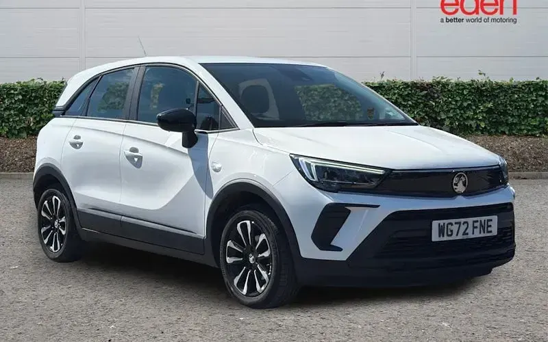 Used Vauxhall Crossland Design Edition 83 HP (61 kW) 2022 SUV