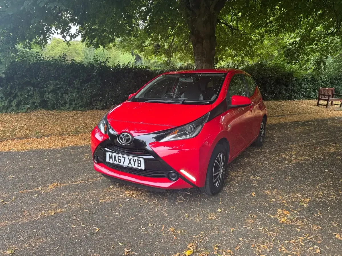 Used Toyota Aygo X-play 2018 Red Hatchback