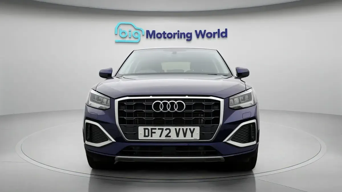 Used Audi Q2 Sport 109 HP (80 kW) 2023 Blue SUV
