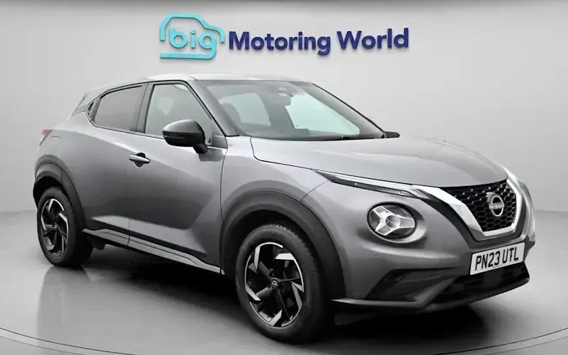 Usado Nissan Juke N-Connecta 114 HP (83 kW) 2023 SUV
