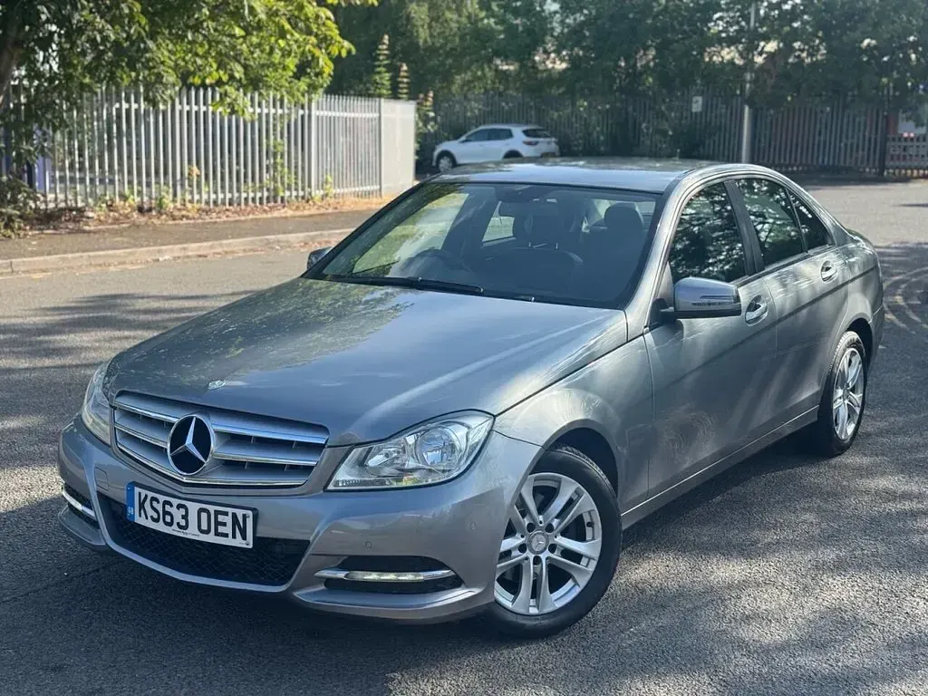 Used Mercedes C180 Executive 2014 Silver Sedan