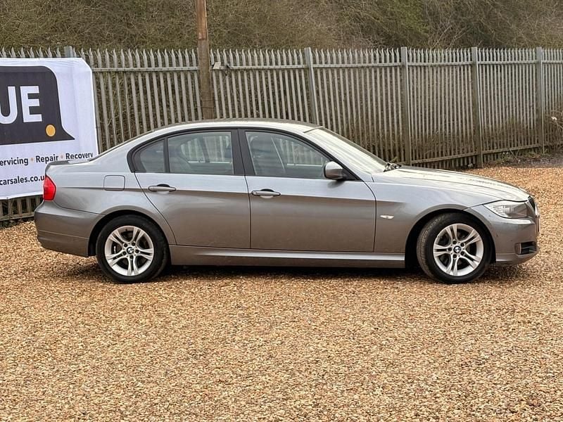 Used BMW 318 Comfort Edition 2009 Grey Sedan