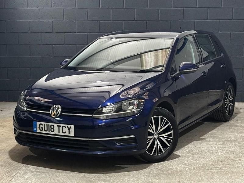 Used VW Golf VII SE 125 HP (91 kW) 2018 Blue Hatchback