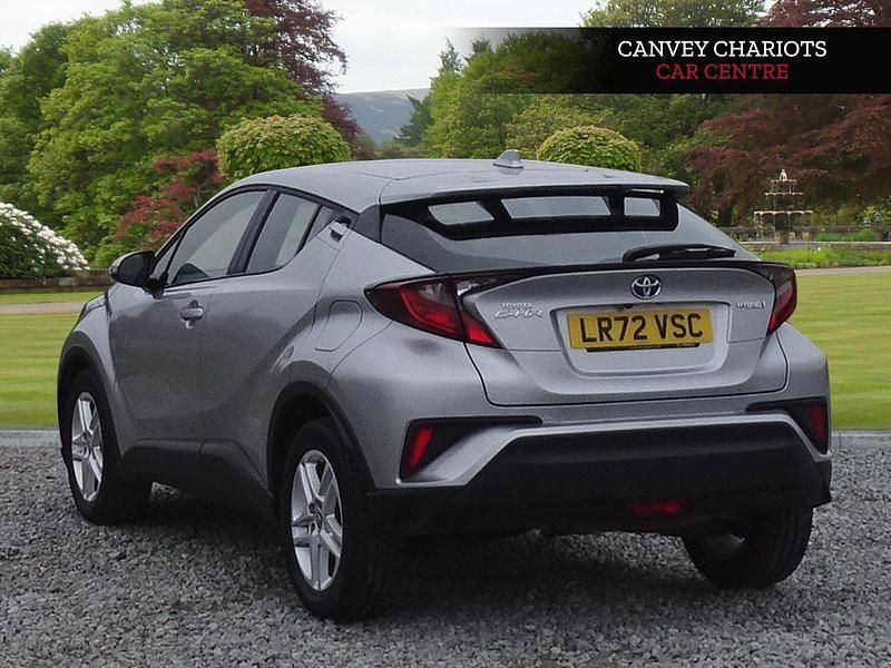 Used Toyota C-HR 122 HP (89 kW) 2022 Silver SUV