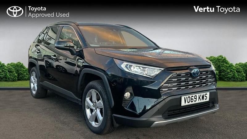 Used 2019 Toyota RAV4 Estate | £22,725 (Fair price) - Image 1/3