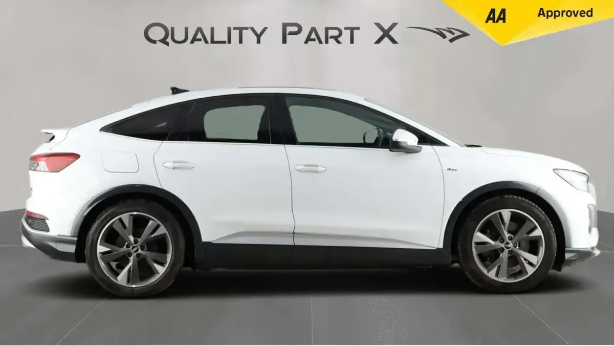 Used Audi Q4 Sportback e-tron S-Line 219 kW (299 HP) 2021 White SUV