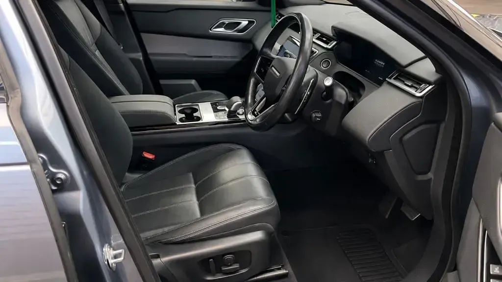 Used Land Rover Range Rover Velar SE Dynamic 204 HP (150 kW) 2022 Blue SUV