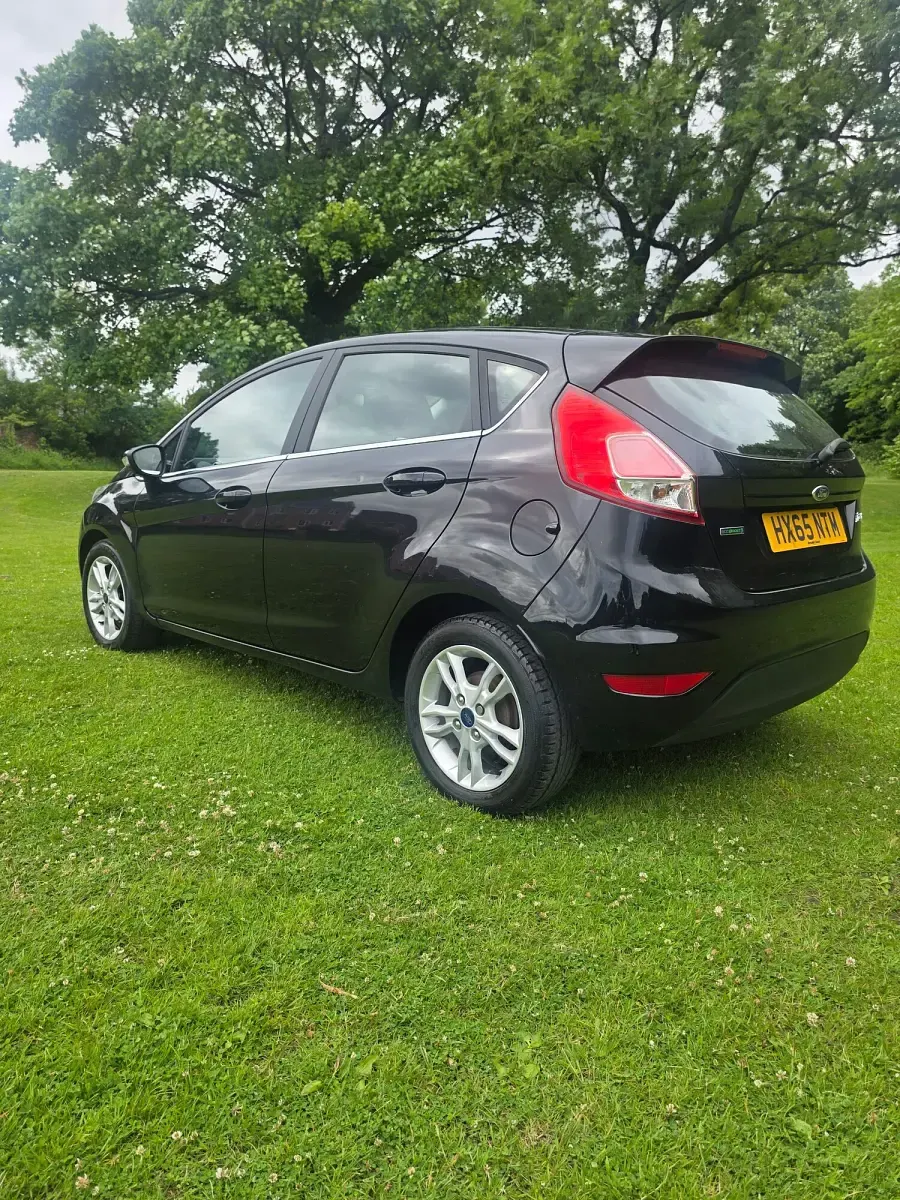 Used Ford Fiesta Zetec 2015 Black Hatchback