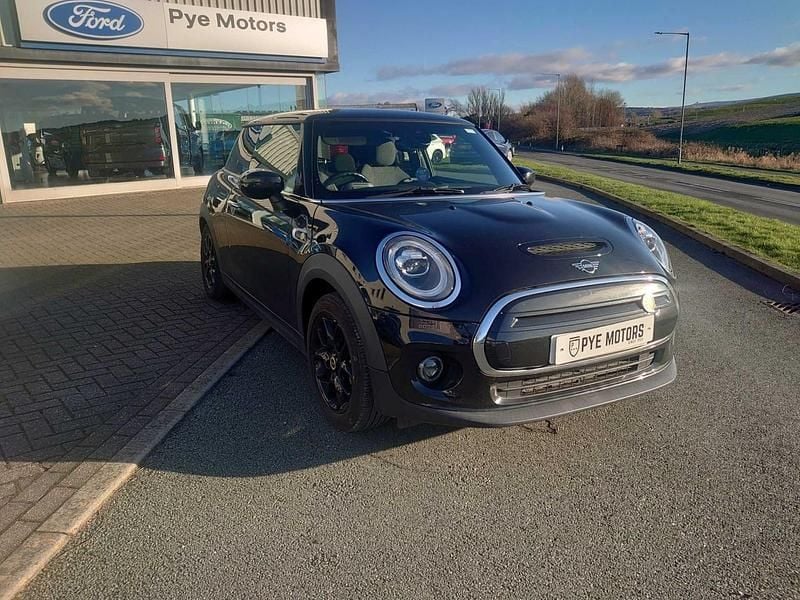 Black Used 2020 Mini Cooper S Hatch Hatchback | £10,995 (Good price) - Image 1/4