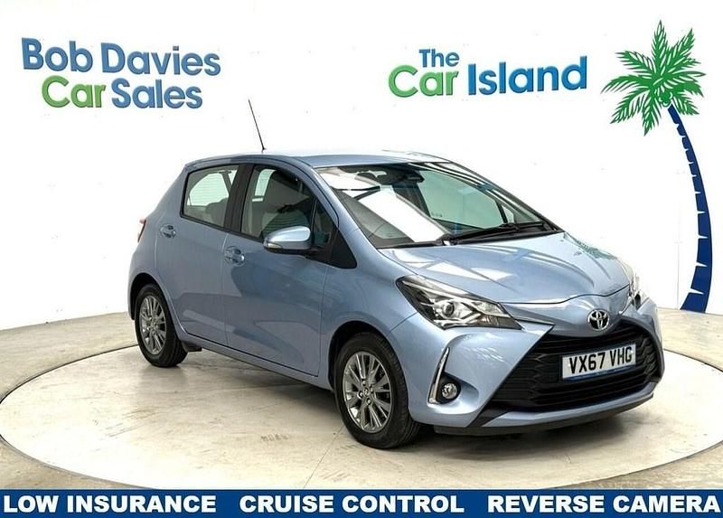 Blue Used 2017 Toyota Yaris Hatchback | £10,150 (Fair price) - Image 1/4