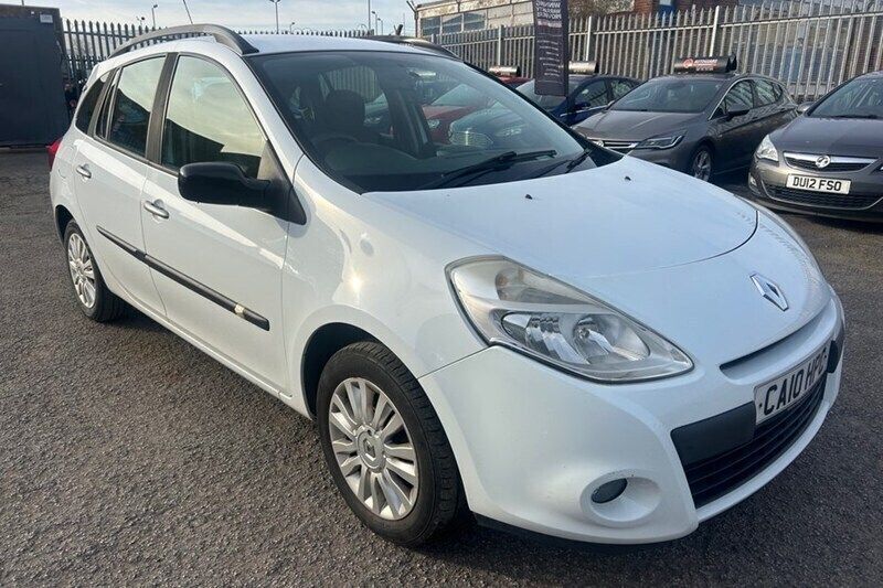 Used 2010 Renault Clio II Estate | £1,390 (Good price) - Image 1/1