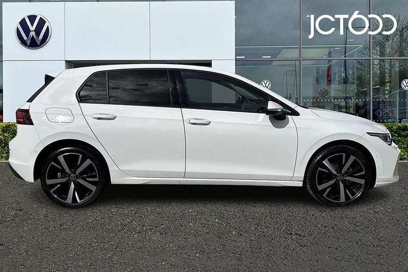 Used VW Golf VIII Match 150 HP (110 kW) 2025 White Hatchback