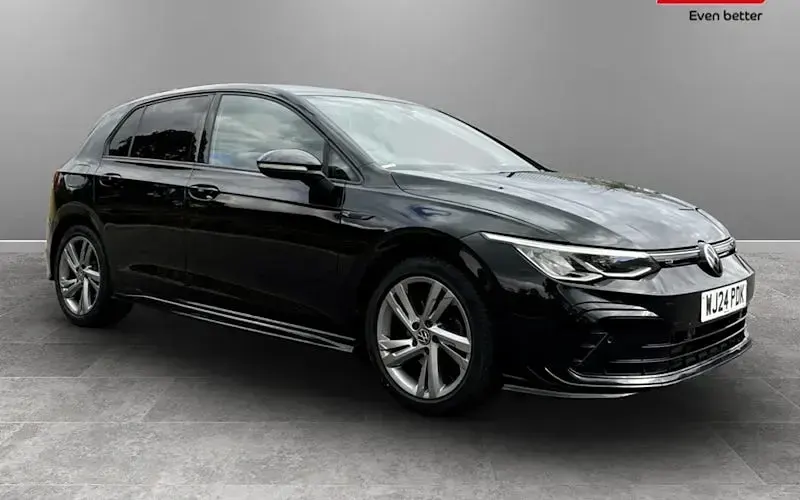 Used VW Golf VIII R-line 150 HP (110 kW) 2024 Hatchback