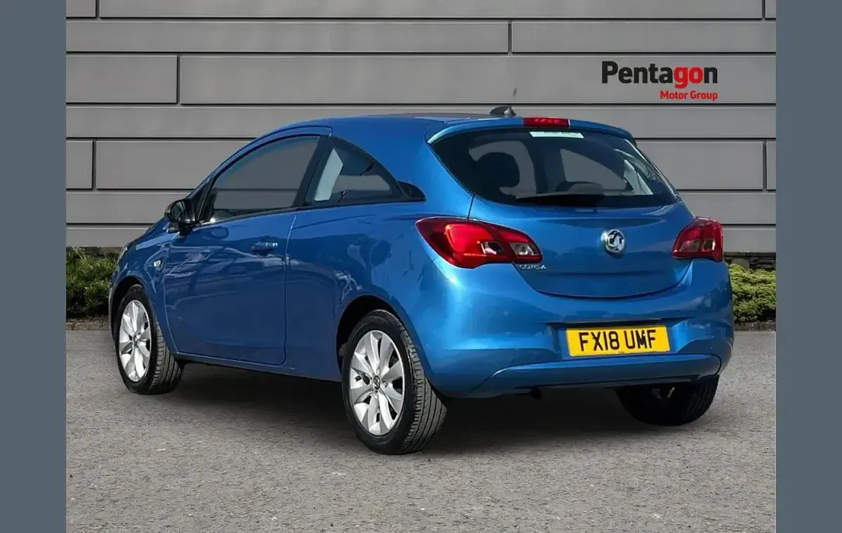 Used Vauxhall Corsa 73 HP (53 kW) 2018 Blue Hatchback