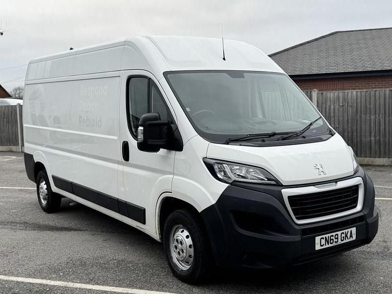 Used Peugeot Boxer S 2019 White Van