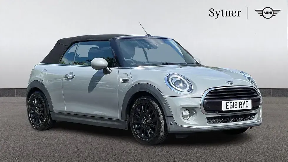 Used Mini Cooper Cabriolet Classic 134 HP (98 kW) 2019 Grey Cabriolet