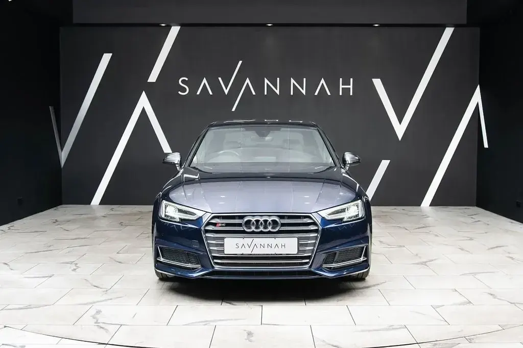 Used Audi S4 Advanced 354 HP (260 kW) 2018 Blue Sedan