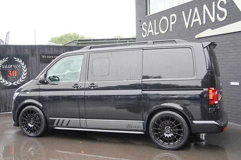 Used VW T6.1 Highline 150 HP (110 kW) 2022 Black Van