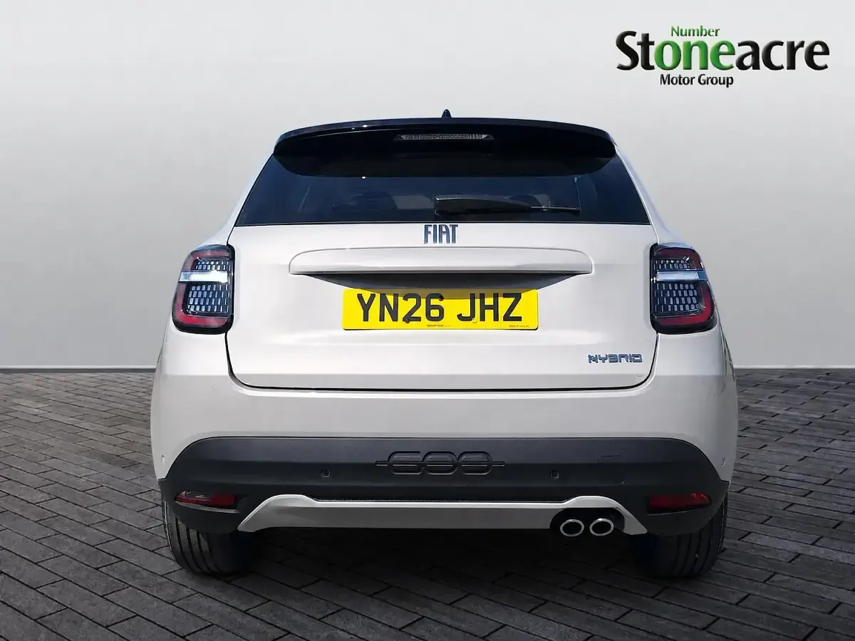 New Fiat 600 100 HP (73 kW) 2026 Beige SUV