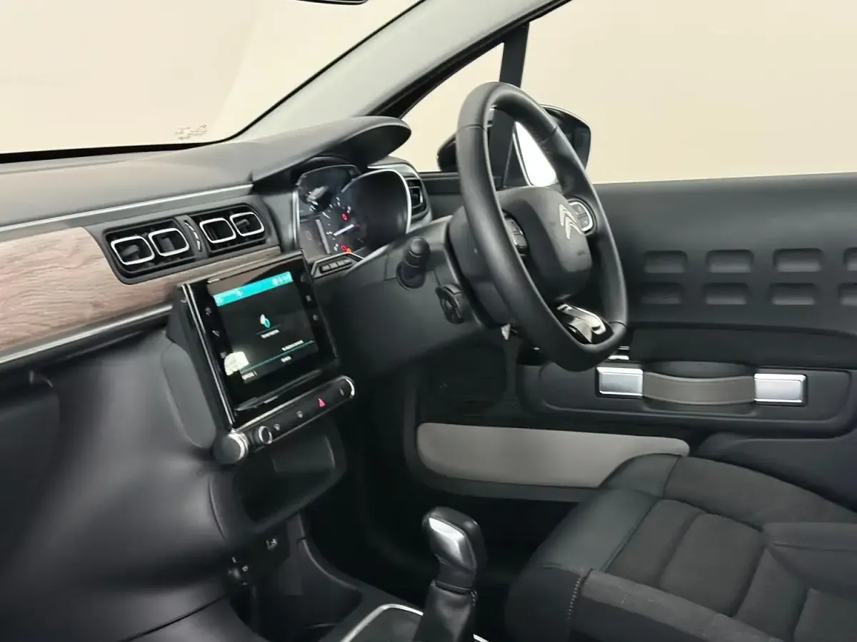 Used Citroën C3 PureTech 83 HP (61 kW) 2022 Grey Hatchback