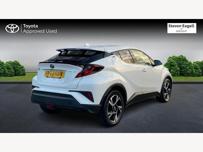 Used Toyota C-HR Design 122 HP (89 kW) 2022 White SUV