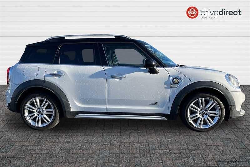 Used Mini Cooper Countryman Exclusive 2019 White SUV