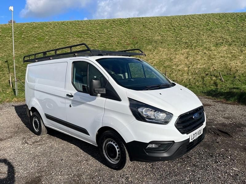 Used Ford Transit Custom 105 HP (77 kW) 2022 White Van