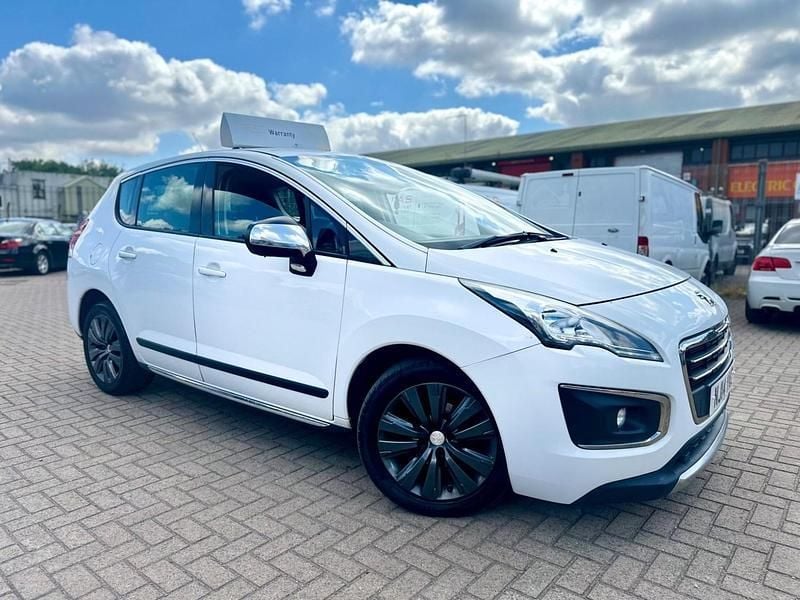 White Used 2014 Peugeot 3008 Active Hatchback | £2,695 (Fair price) - Image 1/4