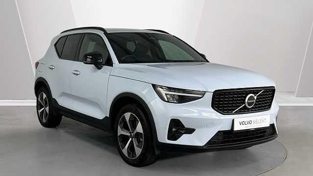 Used Volvo XC40 Plus 161 HP (118 kW) 2025 SUV