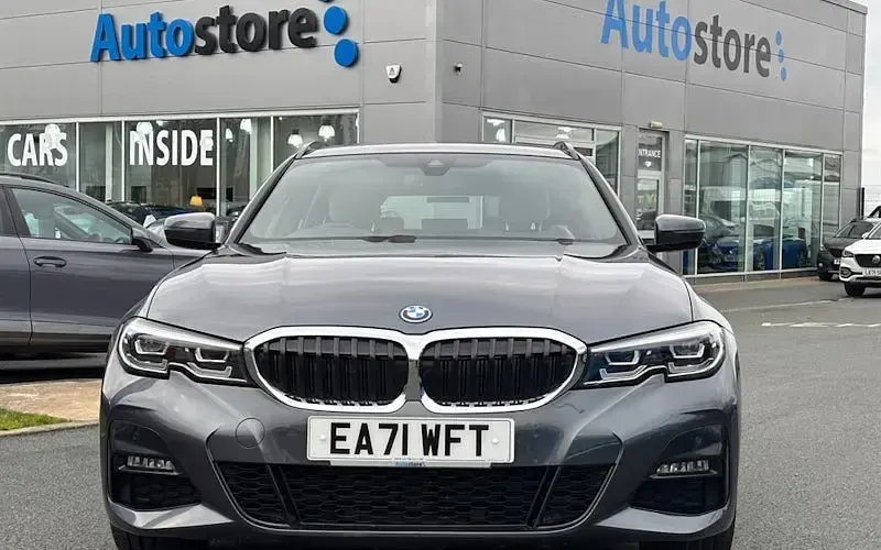 Used BMW 330e M Sport 292 HP (214 kW) 2022 Estate