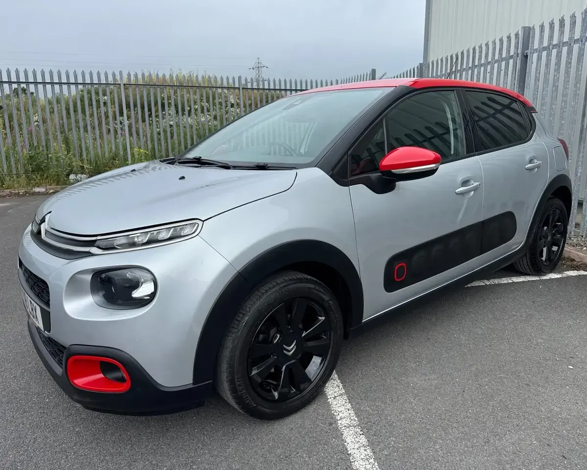 Used Citroën C3 Flair 108 HP (79 kW) 2018 Silver Hatchback
